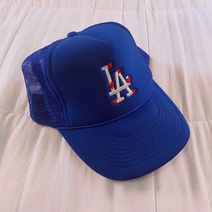 LA hearts trucker hat